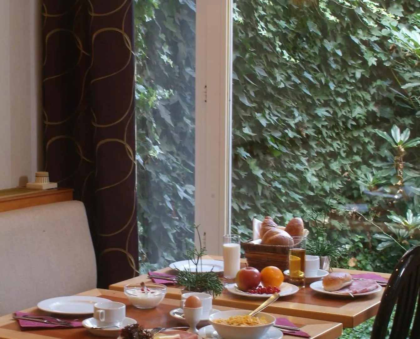 Castelnou Aparthotel Ghent